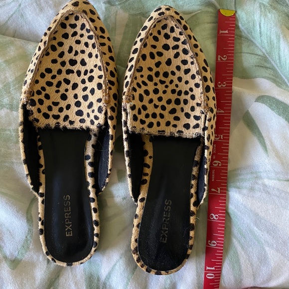 Leopard Cheetah Print Loafer Mules… - Picture 7 of 11